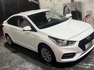 2020 Hyundai Solaris II Рестайлинг, белый, 1400000 рублей, вид 1