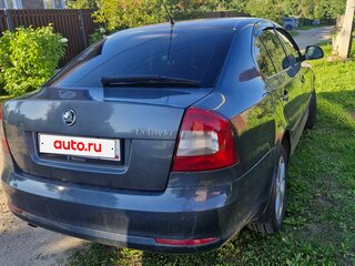 2010 Skoda Octavia II (A5) Рестайлинг, серый, 550000 рублей, вид 4