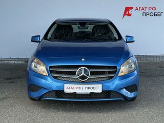 2013 Mercedes-Benz A-Класс 180 III (W176), голубой, 1145000 рублей, вид 2