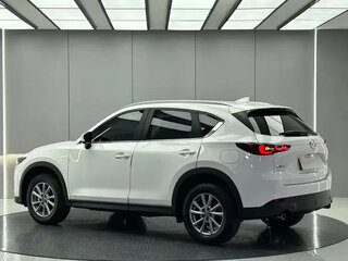 2023 Mazda CX-5 II Рестайлинг, белый, 2495600 рублей, вид 3