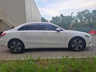 2021 Mercedes-Benz A-Класс 220 IV (W177), белый, 3300000 рублей, вид 3