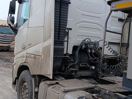 2022 Volvo FH 540, белый, 10377000 рублей, вид 3