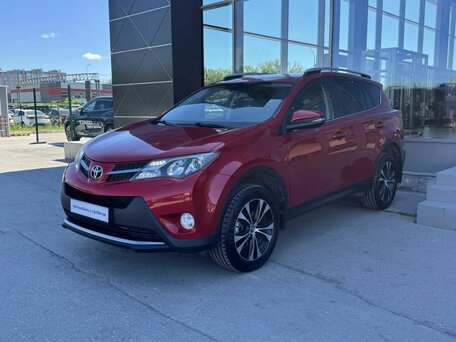 Toyota RAV4 IV (XA40)