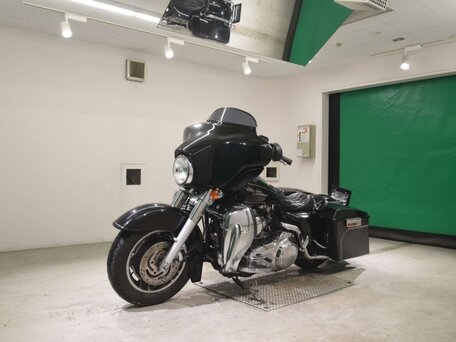 2007 Harley-Davidson Street Glide, чёрный, 523000 рублей, вид 3