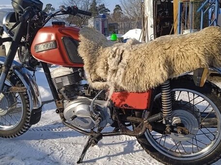 1991 ИЖ Планета, красный, 35000 рублей, вид 1