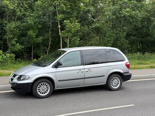 2003 Dodge Caravan IV, серебристый, 636363 рублей, вид 4