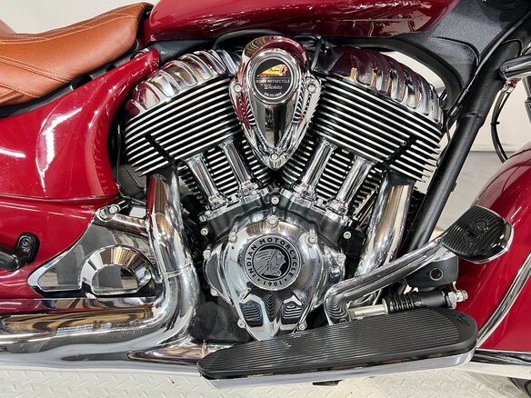 2014 Indian Chieftain, красный, 810000 рублей - вид 13