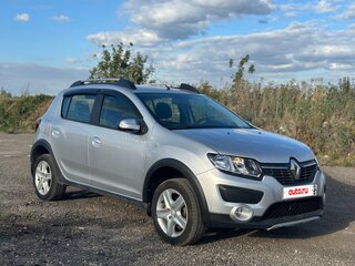 2018 Renault Sandero Stepway II, серебристый, 855000 рублей, вид 3