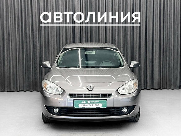 2011 Renault Fluence I, серый