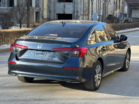 2022 Honda Civic XI, белый, 2030000 рублей, вид 3