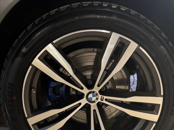 2019 BMW X7 30d I (G07), серый, 6400000 рублей - вид 9