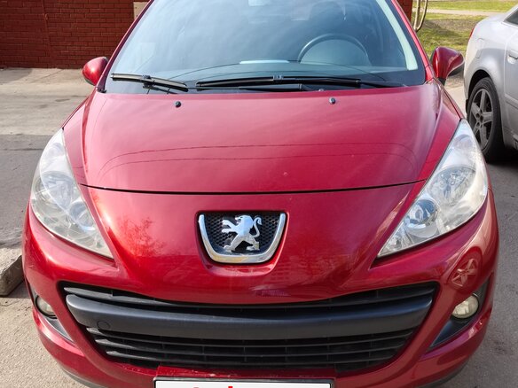 2009 Peugeot 207 I Рестайлинг, красный, 570000 рублей