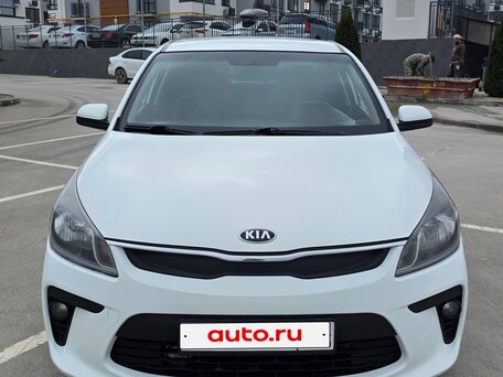 2018 Kia Rio IV, белый, 790000 рублей, вид 2