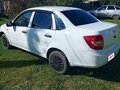 2013 Lada (ВАЗ) Granta I, белый, 217000 рублей - вид 2