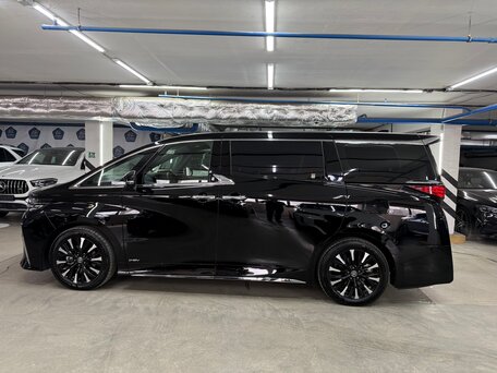 2023 Toyota Alphard IV, чёрный, 14250000 рублей, вид 3