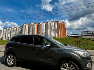 2017 Ford Kuga II Рестайлинг, серый, 1470000 рублей, вид 5