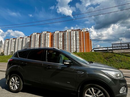 2017 Ford Kuga II Рестайлинг, серый, 1470000 рублей, вид 5
