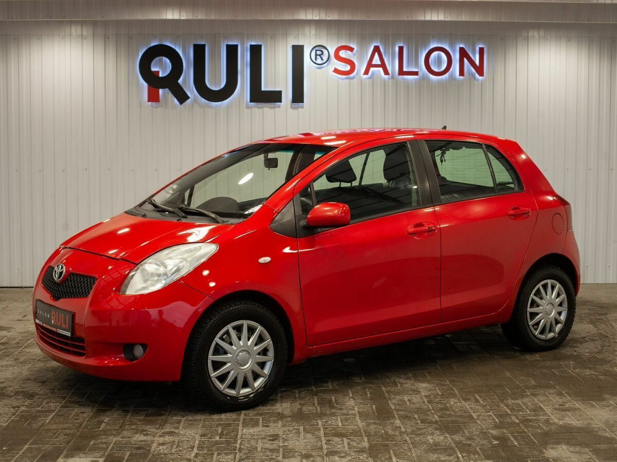 Открыть фотографии: Toyota Yaris II