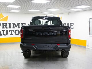 2026 Ram 1500 Crew Cab V Рестайлинг, чёрный, 10499000 рублей, вид 5