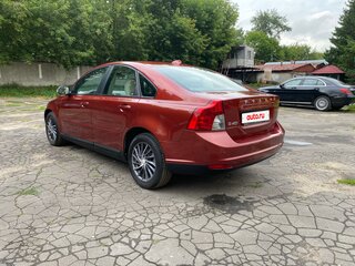 2009 Volvo S40 II Рестайлинг, красный, 1170000 рублей, вид 4