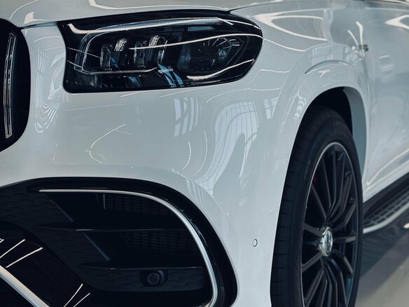 2025 Mercedes-Benz GLS AMG 63 AMG II (X167) Рестайлинг, белый, 29990000 рублей - вид 4