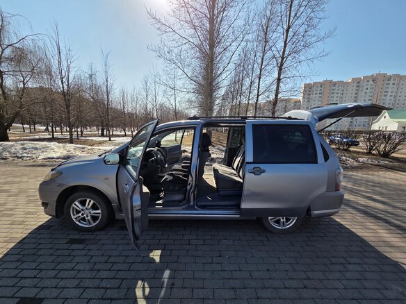 2003 Mazda MPV II (LW) Рестайлинг, серый, 800000 рублей - вид 4