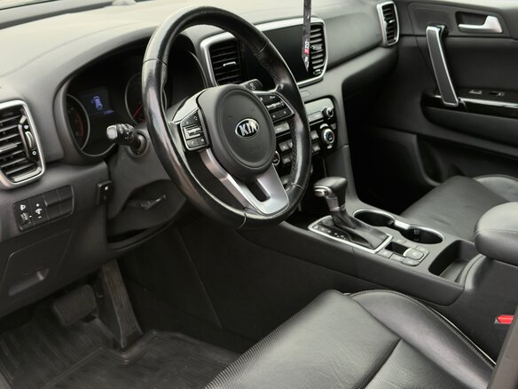 2022 Kia Sportage IV Рестайлинг, чёрный - вид 3