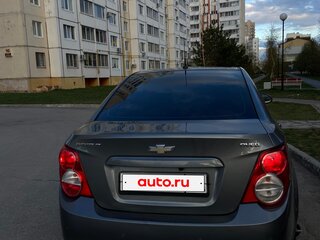 2013 Chevrolet Aveo II, серый, 620000 рублей, вид 2