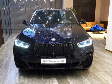 2022 BMW X5 30d IV (G05/G18), синий, 7706000 рублей, вид 2
