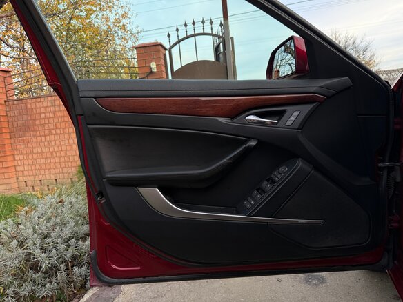 2009 Cadillac CTS II, красный, 990000 рублей - вид 22