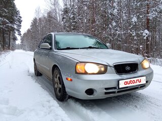 2001 Hyundai Elantra III (XD), серый, 170000 рублей, вид 3