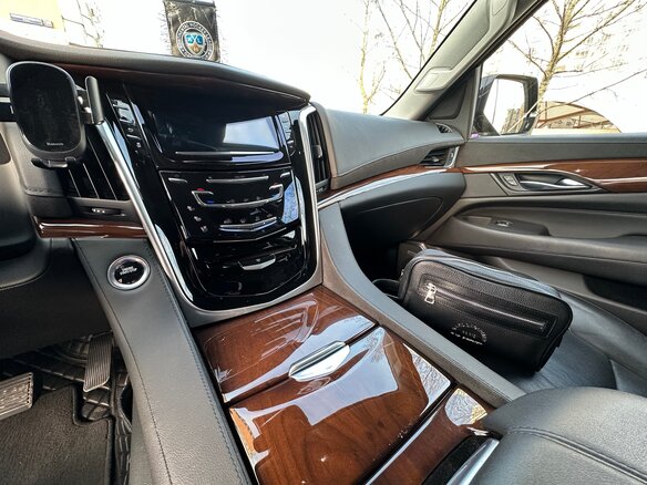 2020 Cadillac Escalade IV, чёрный, 5500000 рублей - вид 13