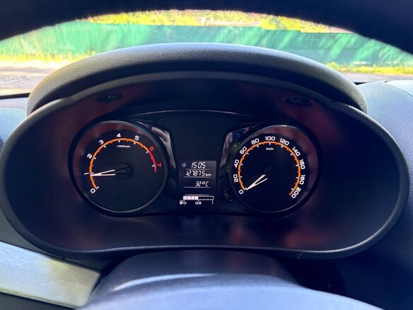 2019 Lada (ВАЗ) Granta I Рестайлинг, серебристый, 530000 рублей - вид 18