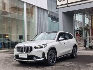 2023 BMW X1 Long 20Li sDrive II (F48) Рестайлинг, белый, 1815000 рублей, вид 2