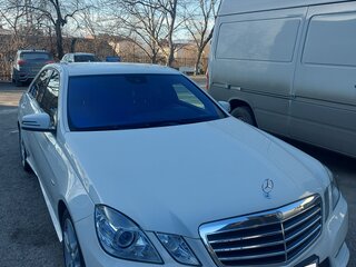 2011 Mercedes-Benz E-Класс 200 7G-Tronic IV (W212, S212, C207), белый, 1650000 рублей, вид 4