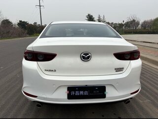 2021 Mazda 3 Axela IV (BP), белый, 1400000 рублей, вид 2