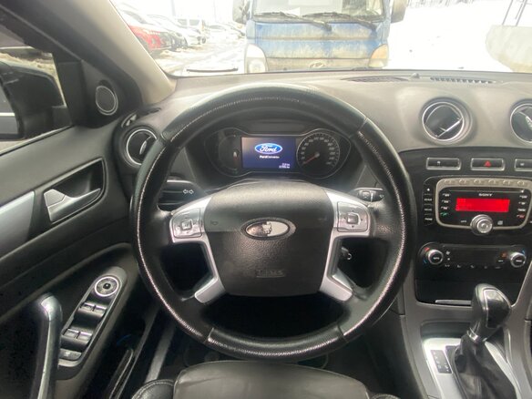 2011 Ford Mondeo IV Рестайлинг, чёрный, 830000 рублей - вид 12