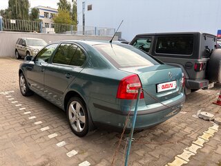 2005 Skoda Octavia II (A5), серый, 925000 рублей, вид 4