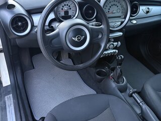 2009 Mini Hatch One II (R56), белый, 700000 рублей, вид 5