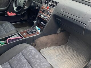 1996 Mercedes-Benz C-Класс 180 I (W202), чёрный, 320000 рублей, вид 5