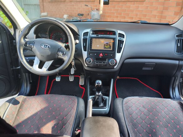 2010 Kia Ceed I Рестайлинг, серый, 670000 рублей - вид 8