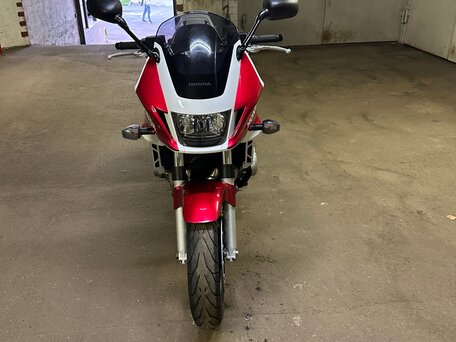 2006 Honda CB 1300, красный, 680000 рублей, вид 2
