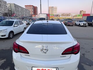 2013 Opel Astra J Рестайлинг, белый, 1300000 рублей, вид 5