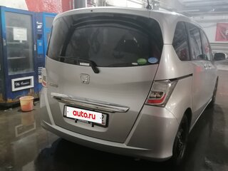 2013 Honda Freed I Рестайлинг, серебристый, 1102000 рублей, вид 5