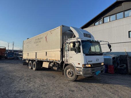 1993 Hino Profia, белый, 2200000 рублей, вид 2