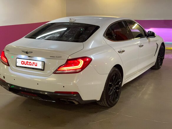 2018 Genesis G70 I, белый, 1999999 рублей - вид 2