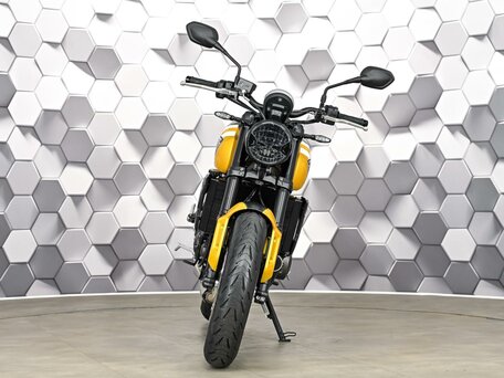 2025 Triumph Trident 660, чёрный, 1049000 рублей, вид 5