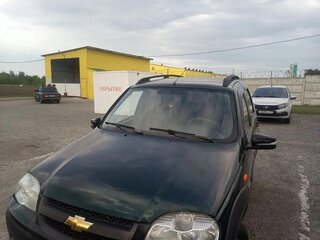 2012 Chevrolet Niva I Рестайлинг, зелёный, 550000 рублей, вид 2