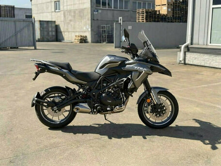 2026 Benelli TRK 502, чёрный, 508000 рублей, вид 2