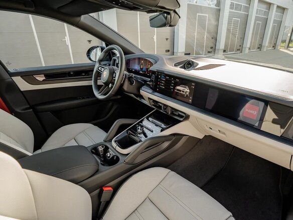 2026 Porsche Cayenne Coupé III Рестайлинг, серый, 17300000 рублей - вид 8